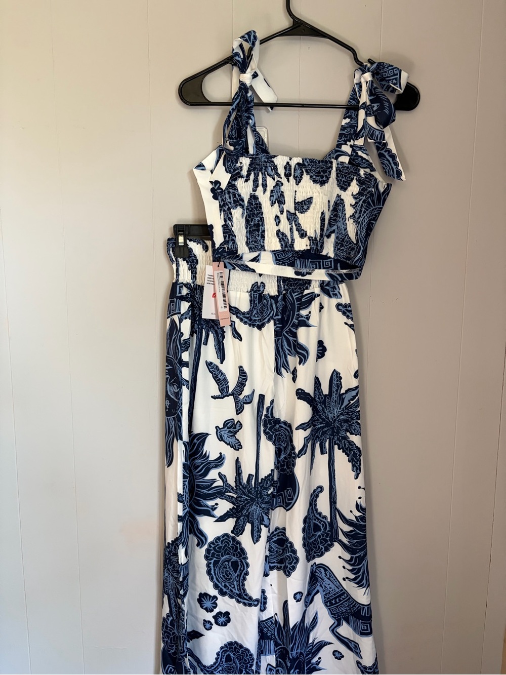 Floral Print Wide-Leg Pants & crop top  - White & Navy - Picture 6 of 8